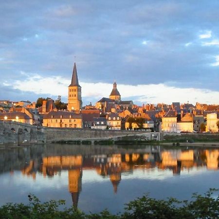 La Charité-sur-Loire Maison De La Loire المظهر الخارجي الصورة